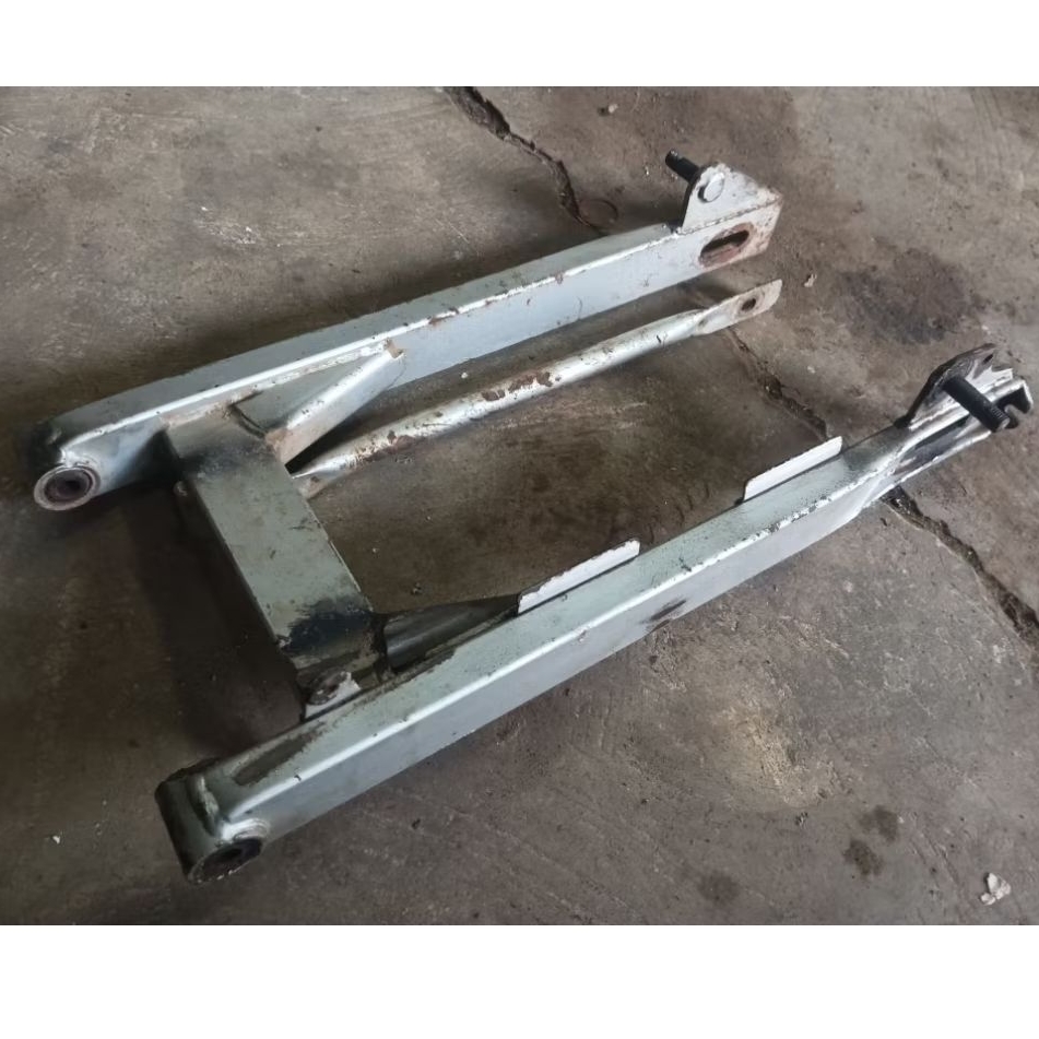 Swing Arm Astrea Grand / Legenda