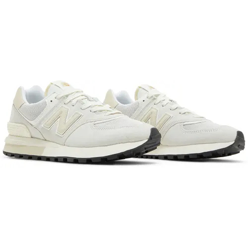 Sepatu NB 574 Legacy Ivory