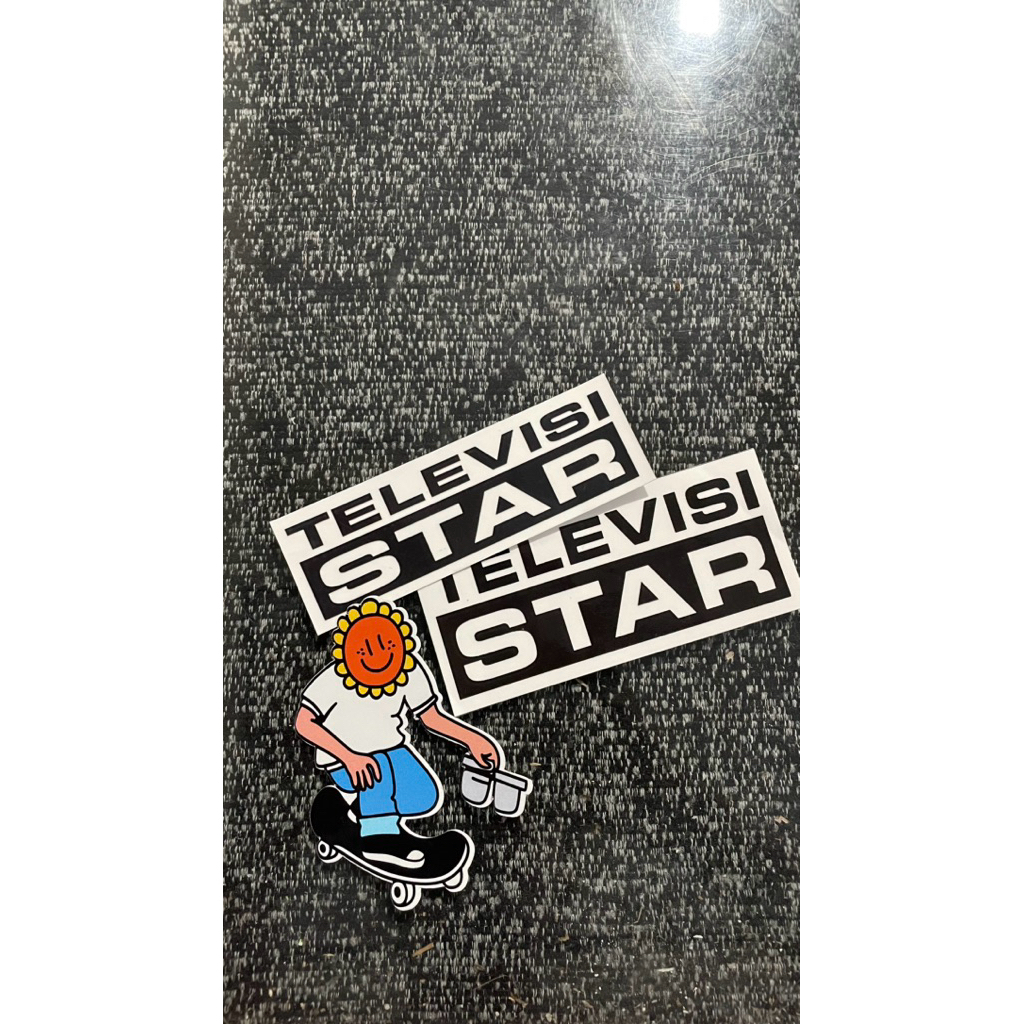 stiker televisi star