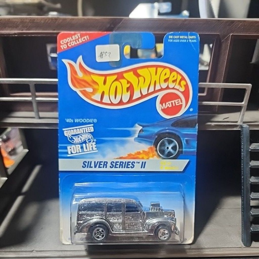 Hot Wheels Woodie '40 Silver series