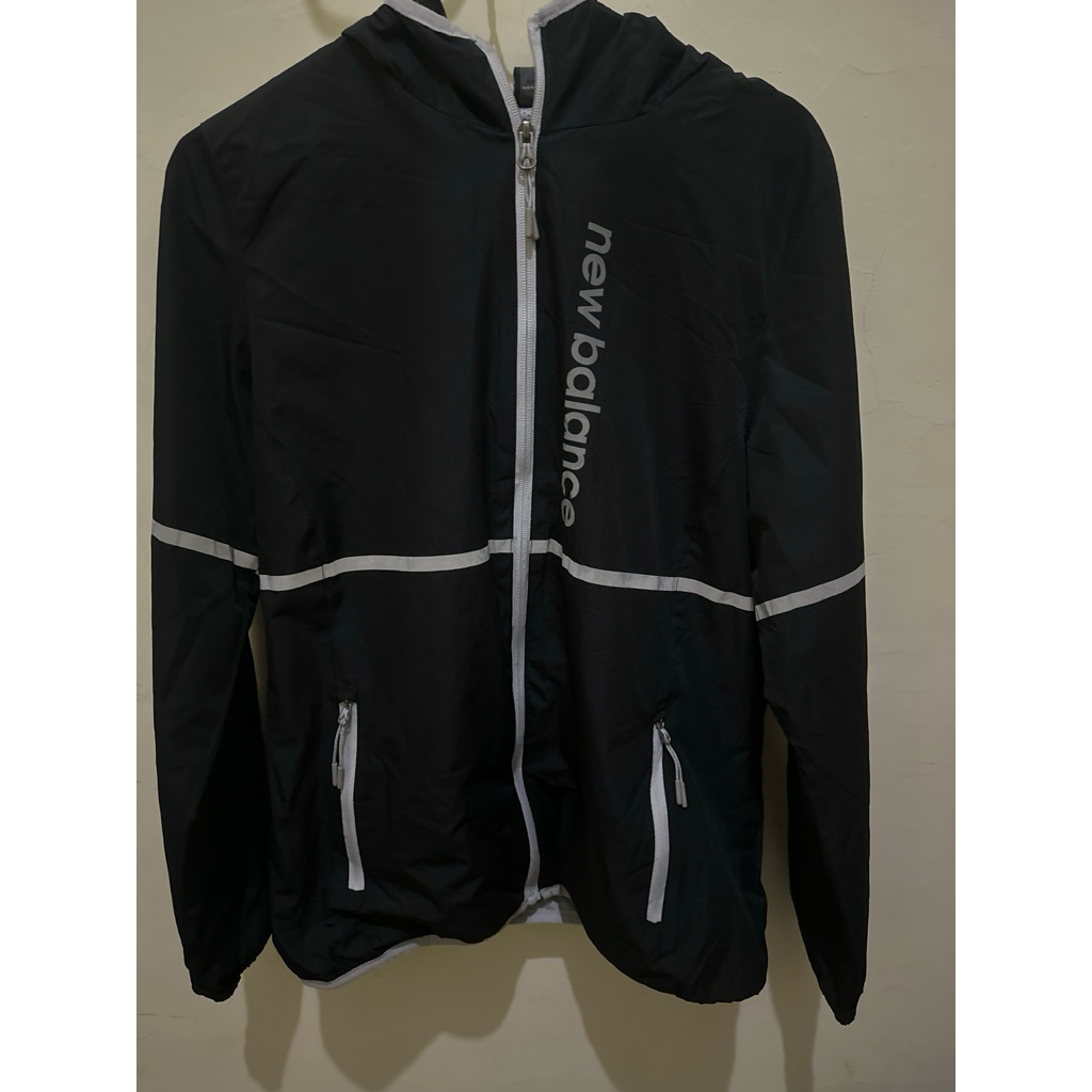 Jaket running new balance original