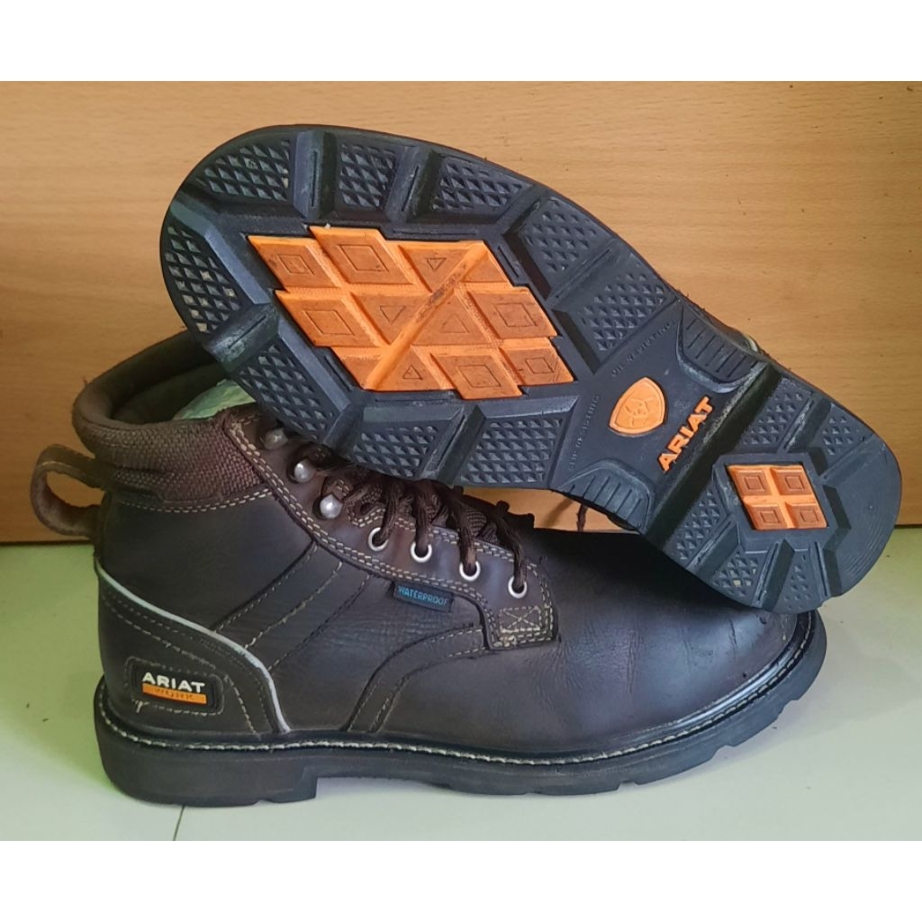 Sepatu Safety ARIAT 43