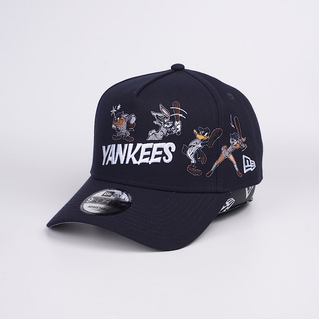 topi new era original x looney tunes new york yankees