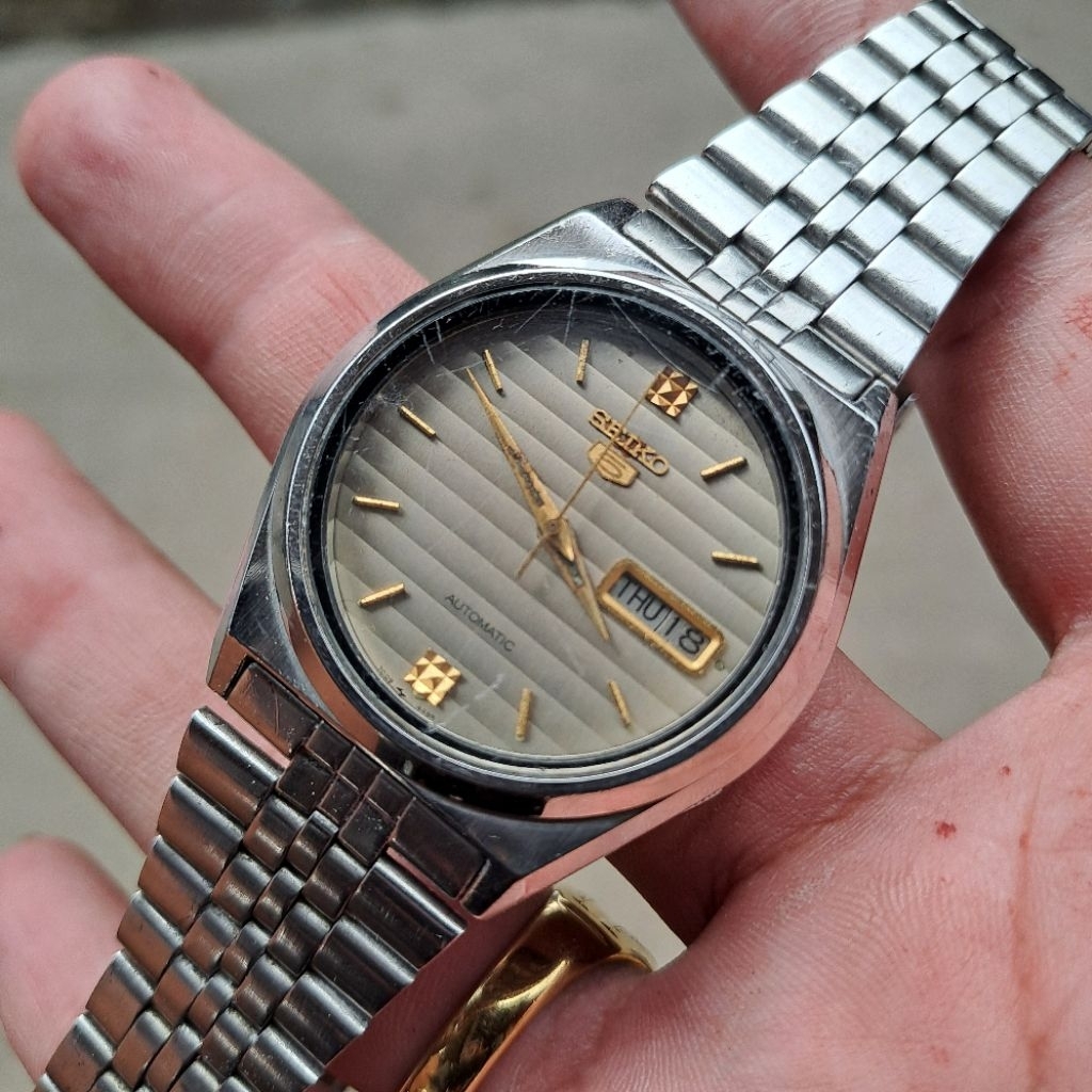 SEIKO 5 AUTOMATIC 100% ORIGINAL