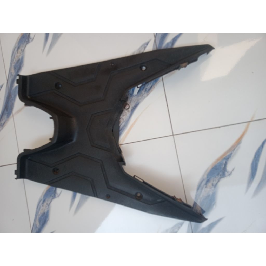 dek lantai Vario karbu 110 ori second