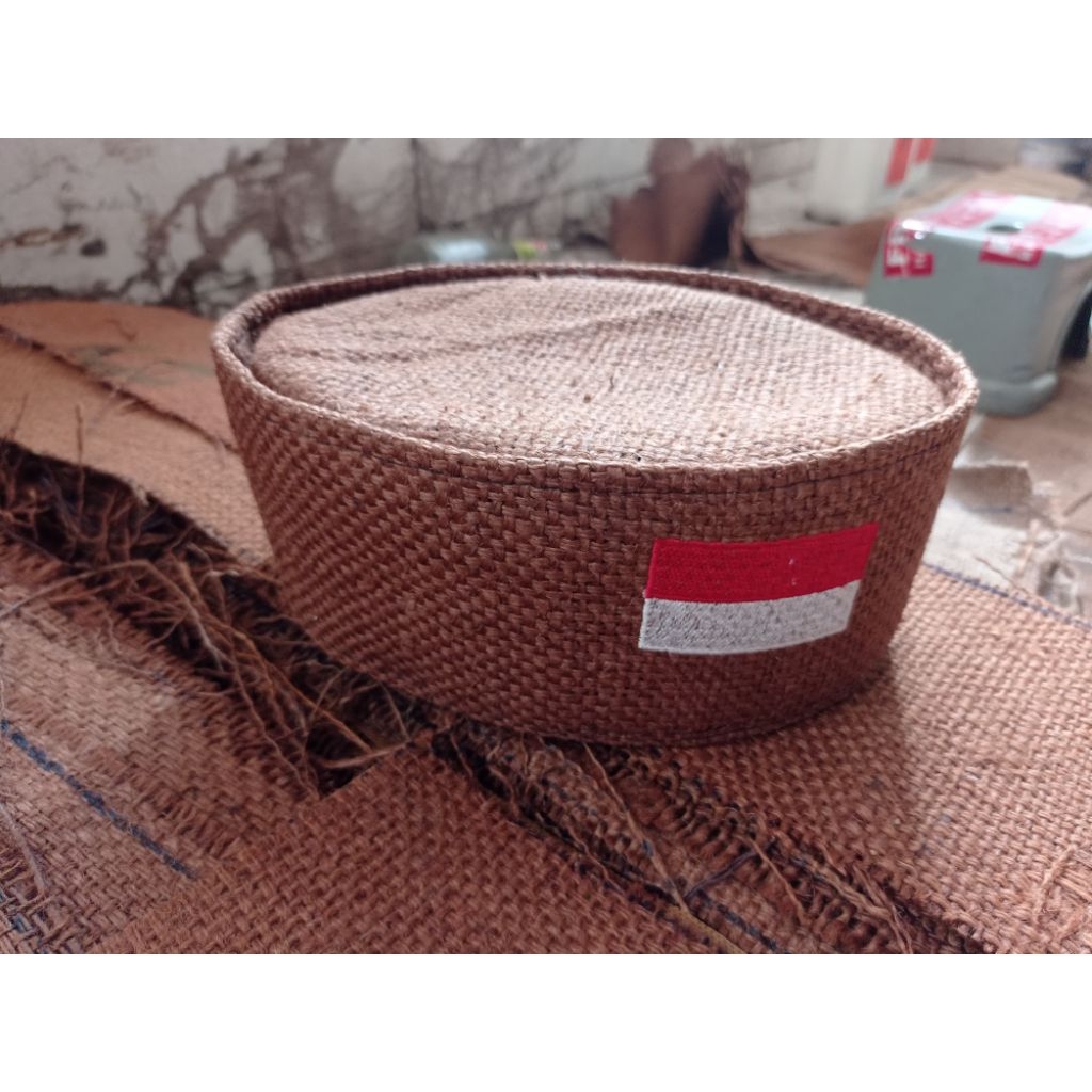 Peci Kopiah Songkok Goni Motif Merah Putih