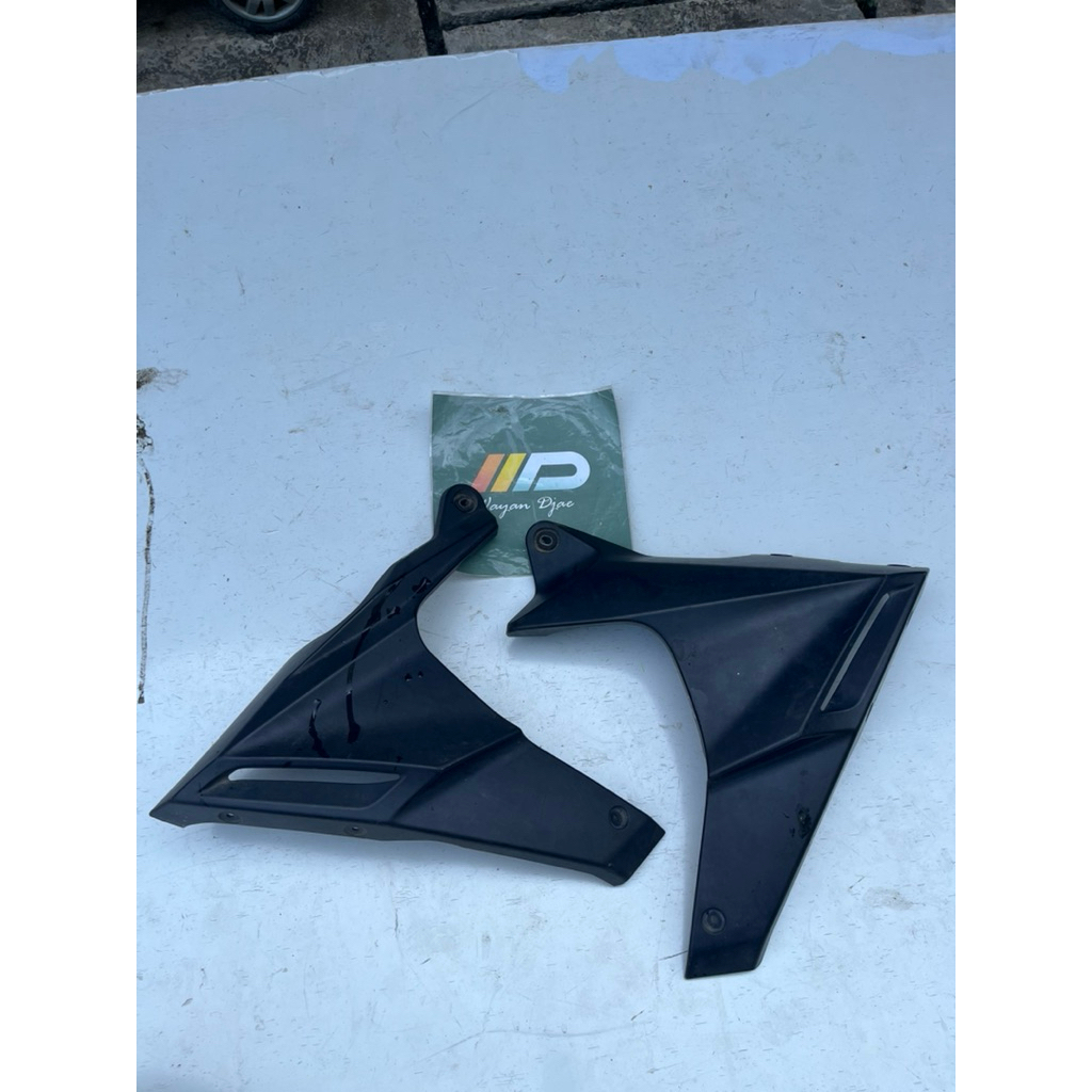 Cover set Undercowl Yamaha XABRE original bekas