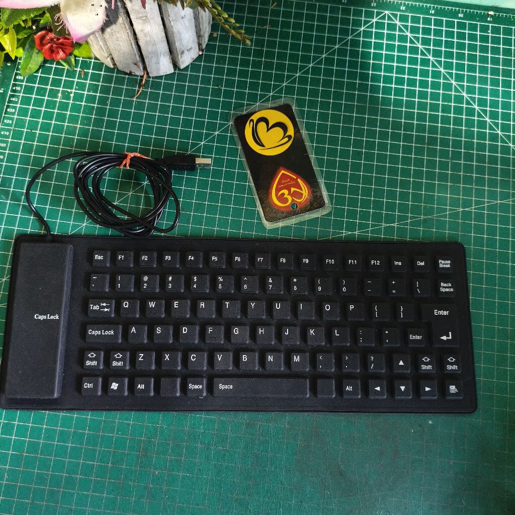 BEKAS - Keyboard Usb PC Komputer Laptop Flexible Anti Air