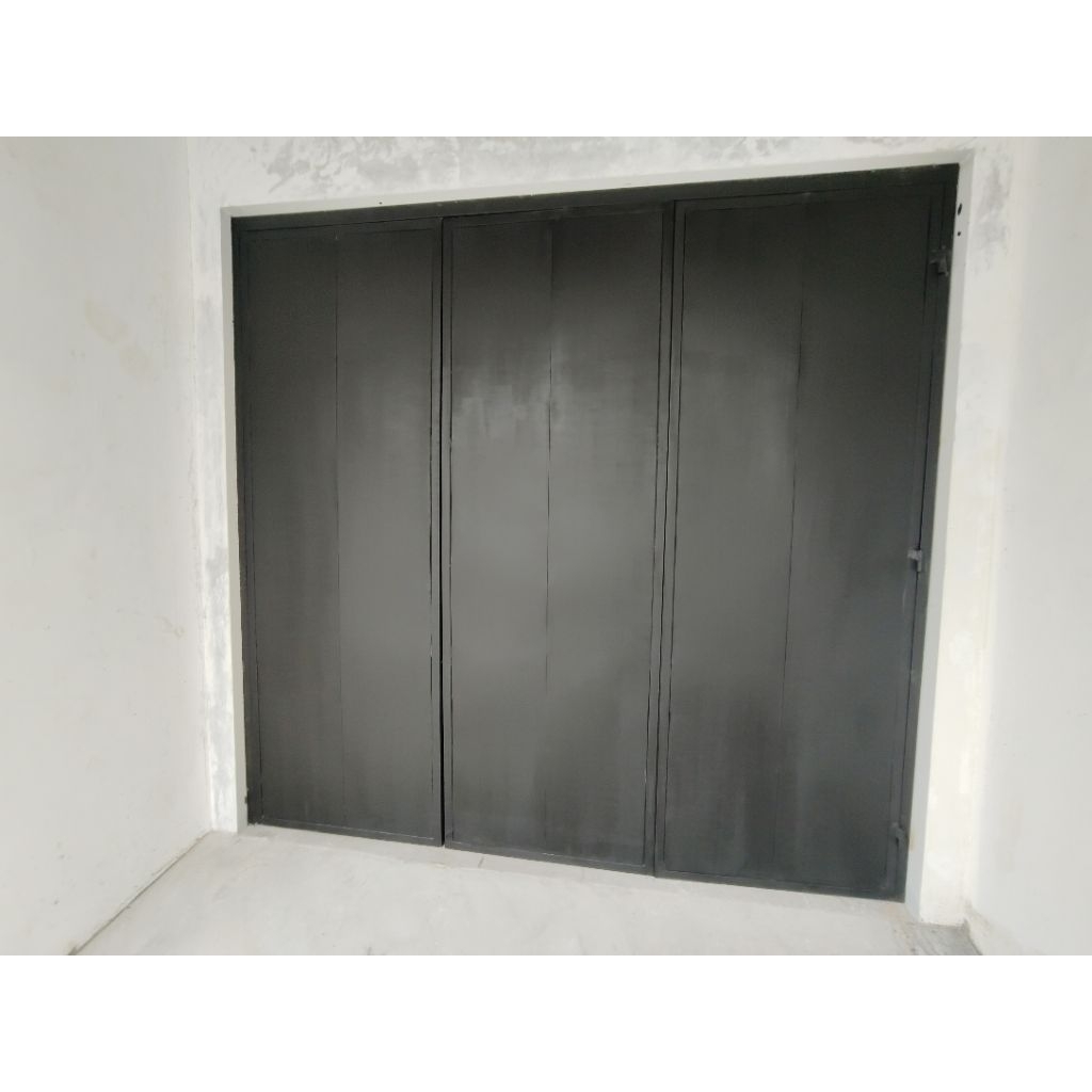 Pintu Lipat Garasi Rumah