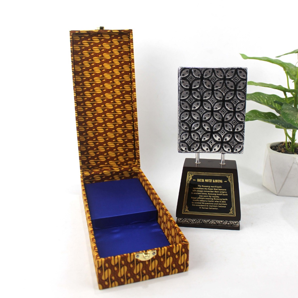 Plakat Batik Kawung free box batik eksklusif