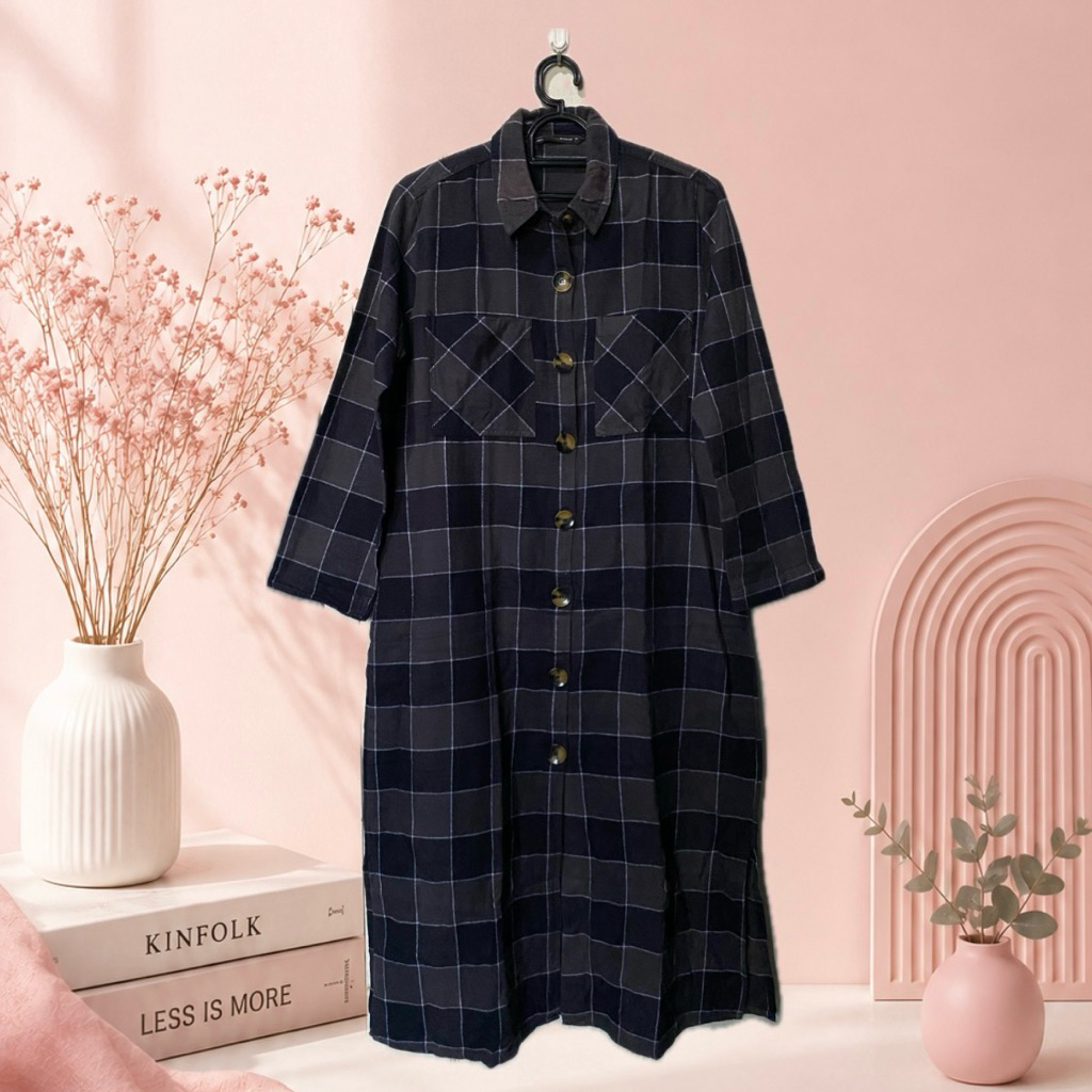 [PRELOVED] Atasan Long Tunik Flanel Wanita | Benhill Woman Size L