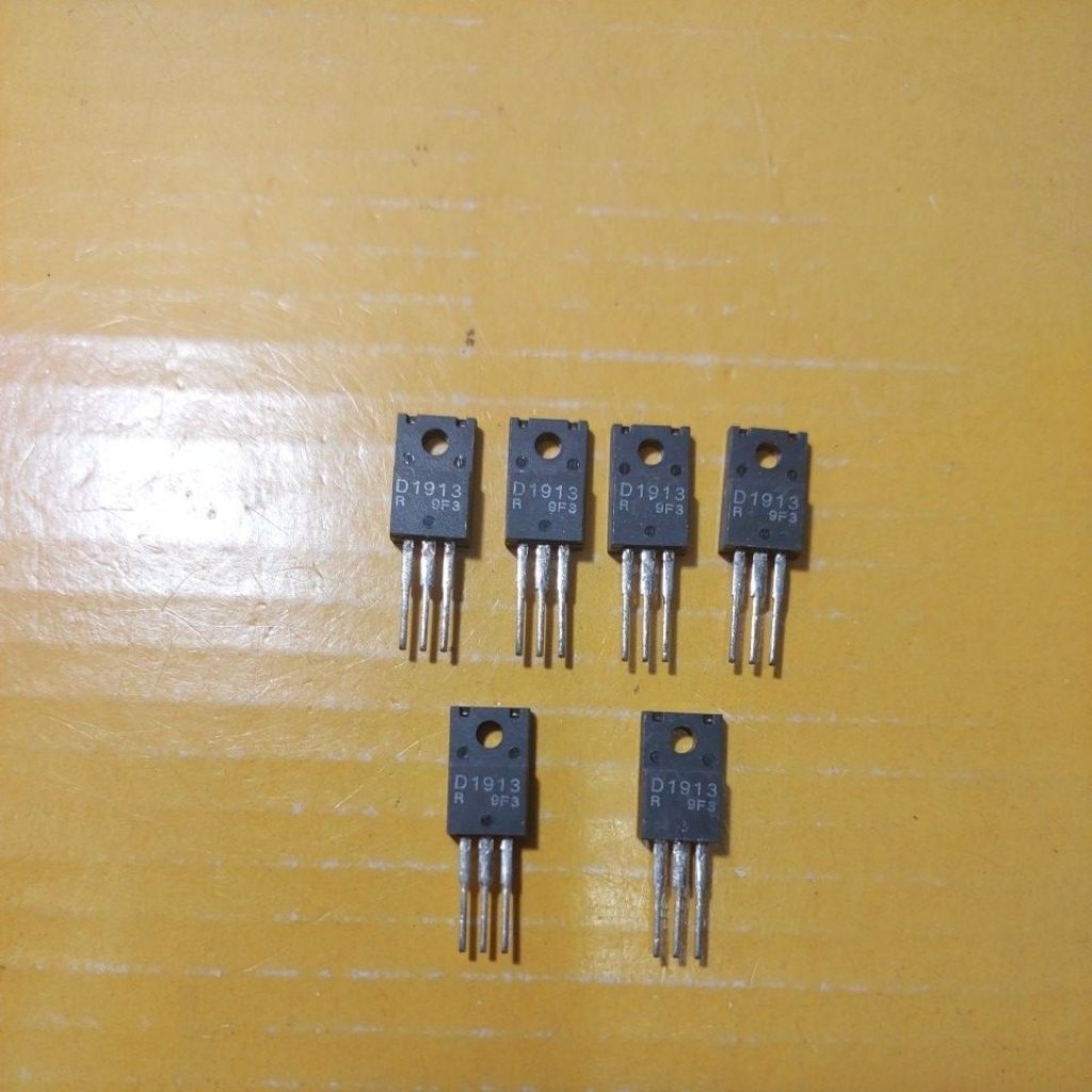 D 1913 TRANSISTOR NPN ASLI ORI