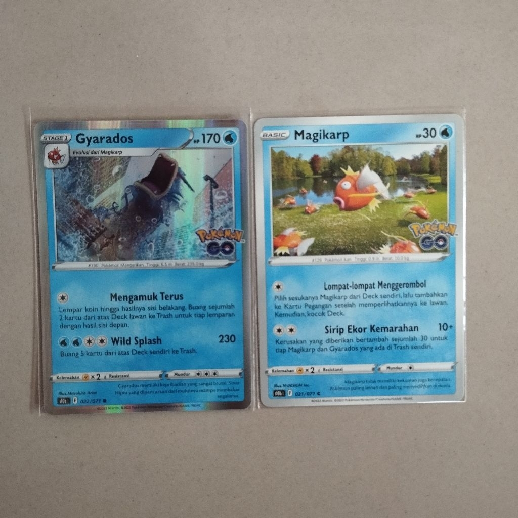 Paket Kartu Pokemon Go Magikarp + Gyarados Kondisi NM (Little white dot, no dent) - dapat 2 kartu Po