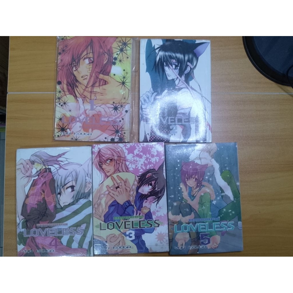 komik loveless 1-5 segel