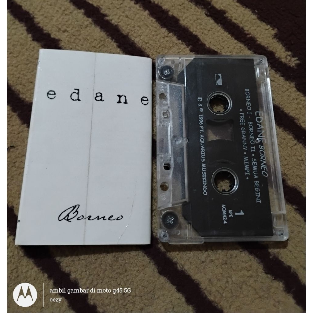 Kaset pita Edane - borneo