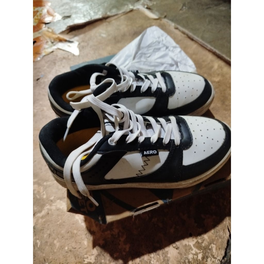 aero sepatu