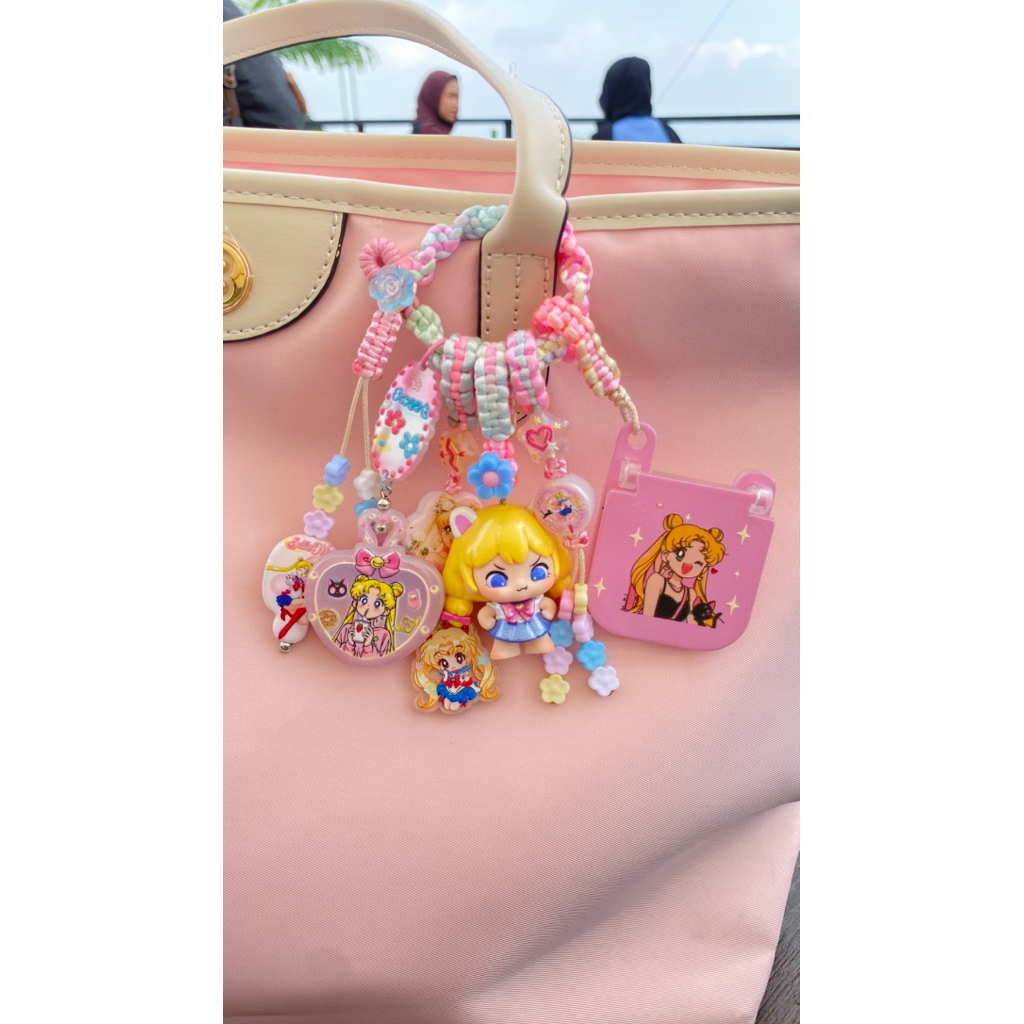 bagcharm figur sailormoon mengdana