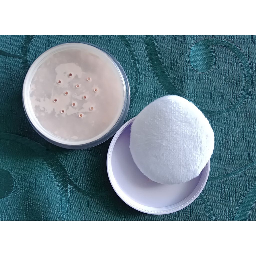 Preloved bedak tabur pixy