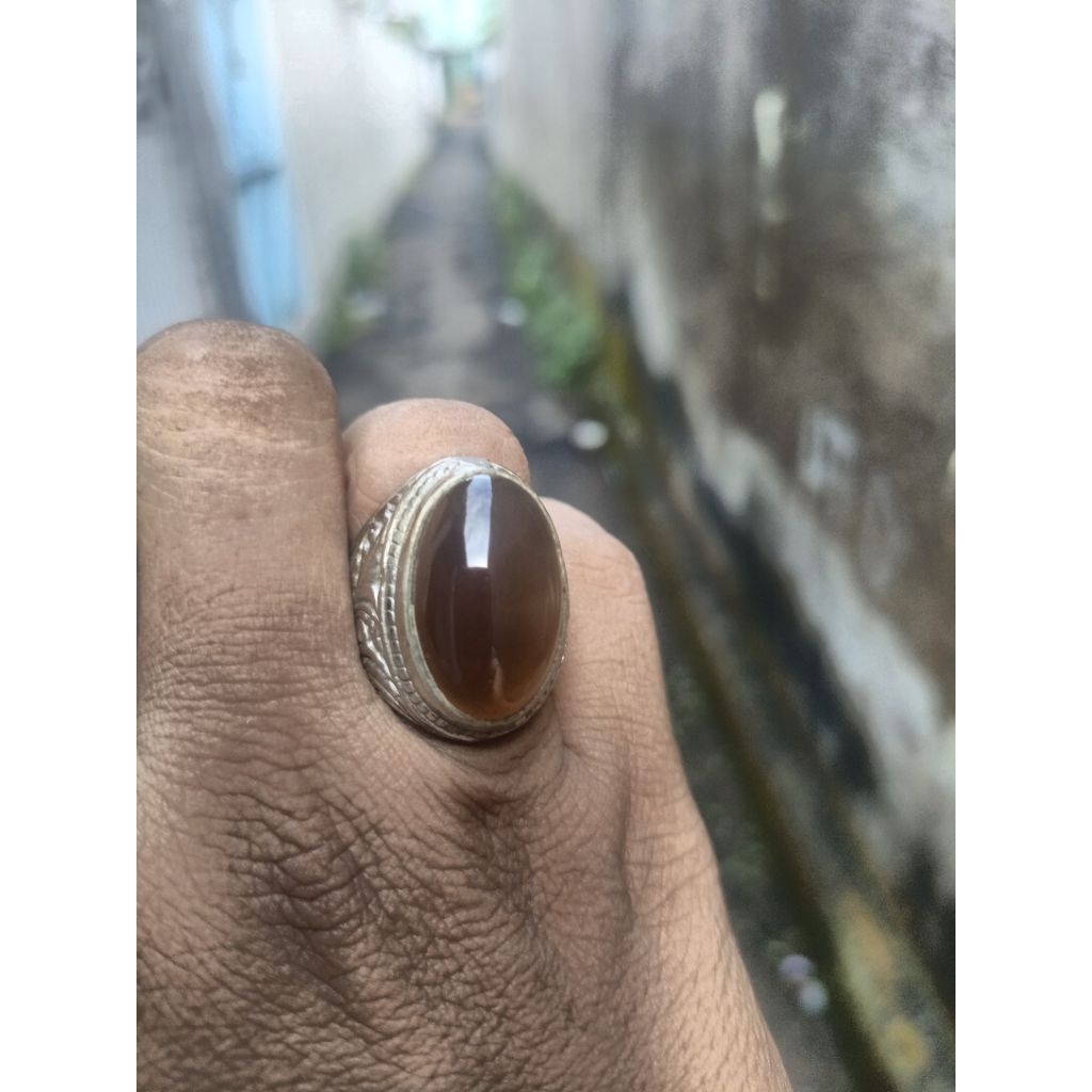 Batu anggr solar natural