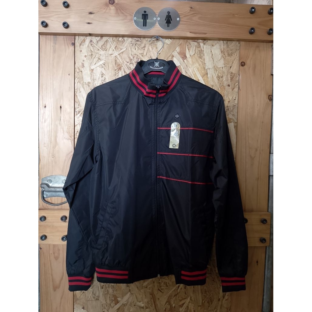 JAKET PARASUT VOGARD | JAKET PRIA ORIGINAL | JAKET OUTDOOR | JAKET DISTRO ORIGINAL