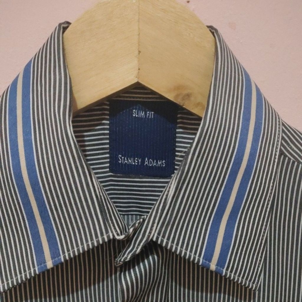 PRELOVED KEMEJA LENGAN PANJANG PRIA STANLEY ADAMS