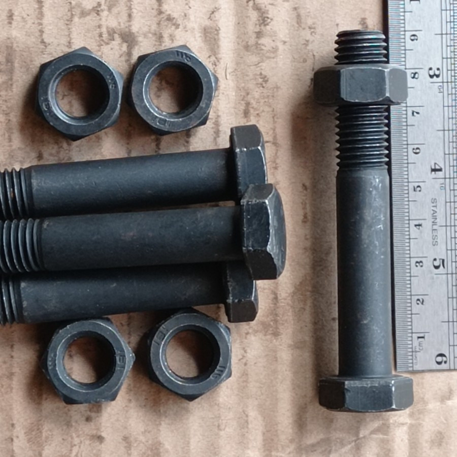 BAUT BAJA HTB 8.8 M24 X 400 / BAUT BAJA M24 X 400 HITAM / BAUT M24X400 BAJA / BAUT 36 KUNCI 36 HALFT