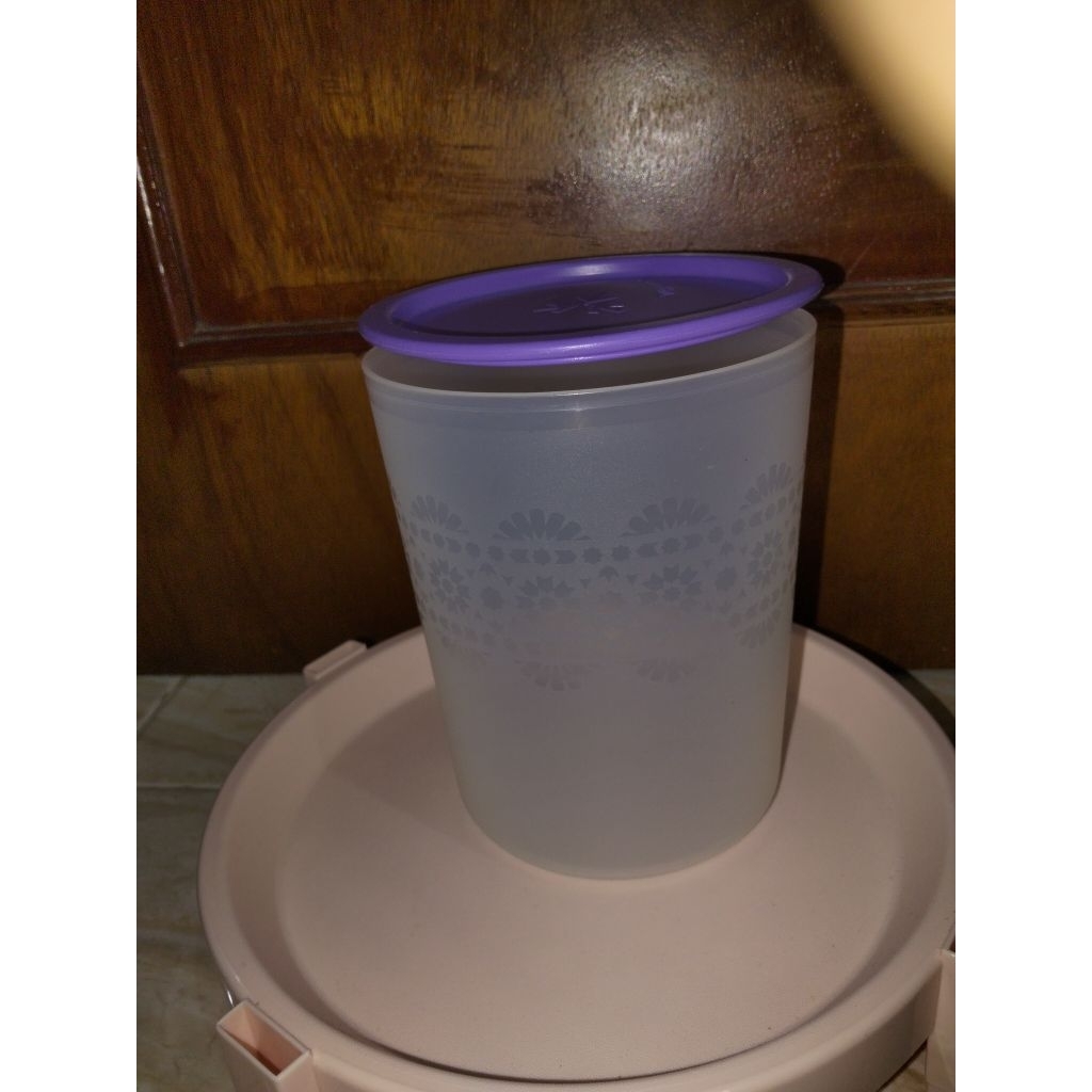 New Tupperware Toples Mozaik Canister 1.9 Liter