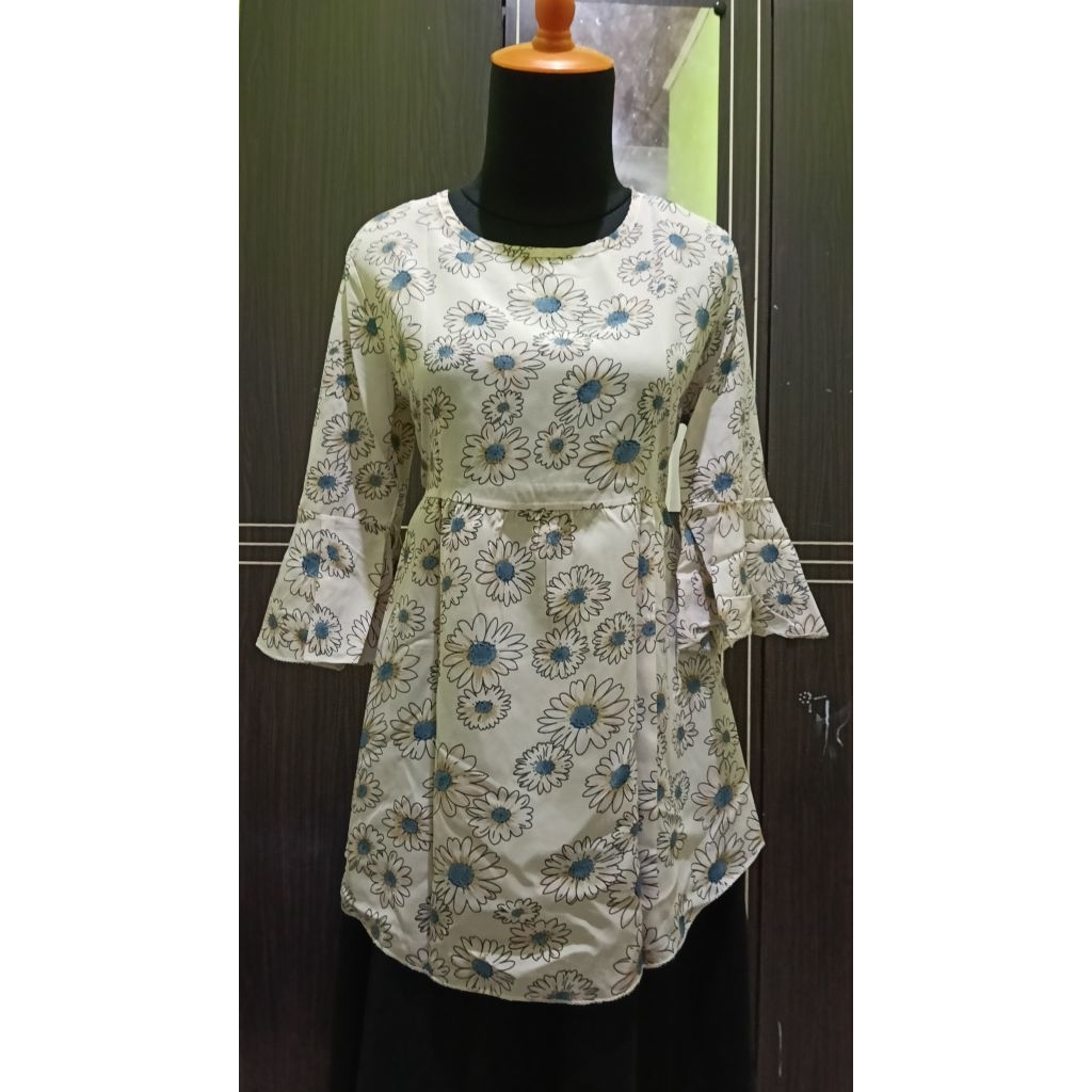 PL Blouse bunga-bunga