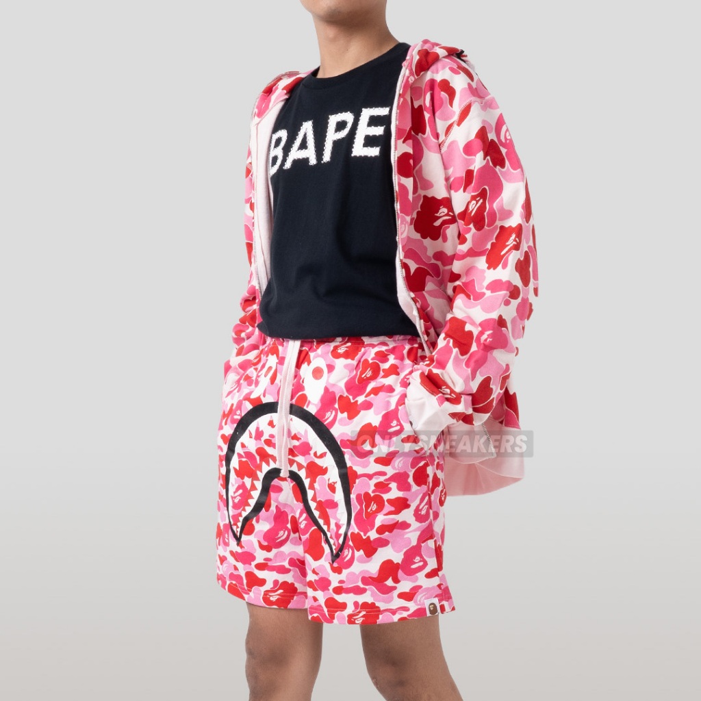 BAPE BIG ABC CAMO SHARK PINK SWEATSHORTS