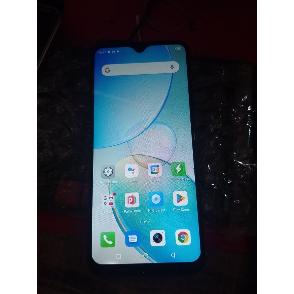 Infinix hot 12pro ram 8/128, anggap saja mati, kamera gak kebuka(tinggal ganti kamera belakang),jual