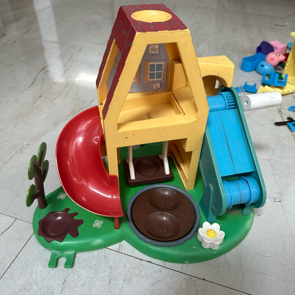 playground peppa pig preloved kondisi masih bagus