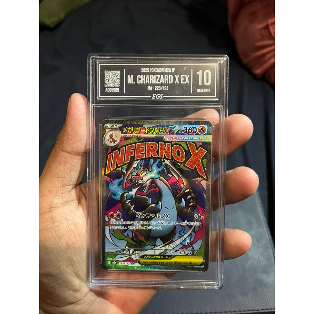 CHARIZARD MA GEM MINT 10 EGS