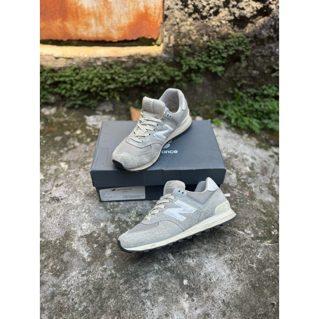 Sepatu New Balance 574