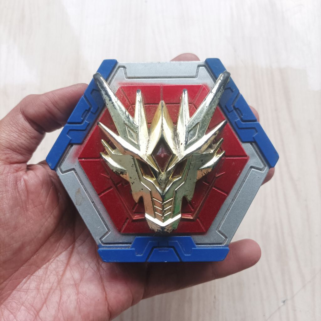 Vintage DX Ryukendo Emblem Mainan Action Figure
