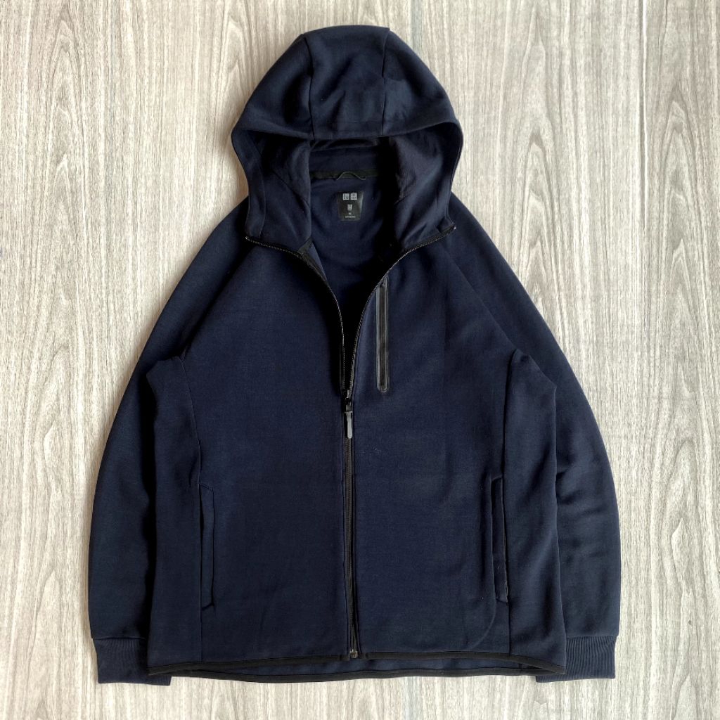 Uniqlo tech