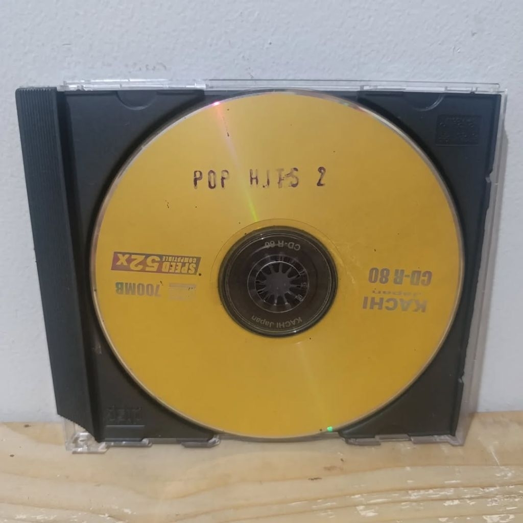 VCD Kompilasi POP HITS 2 (Ratu, Ungu, Radja, ST12, Ada Band, Kerispatih, Peterpan, and more)