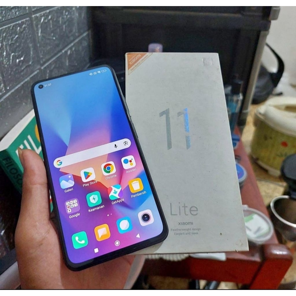 xiomi mi 11 lite 8/128 resmi