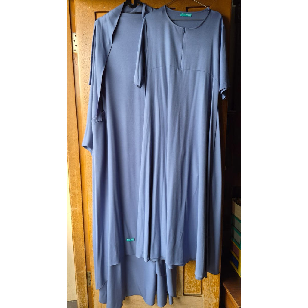 preloved set abaya dan khimar by gerai syari ummu khadijah