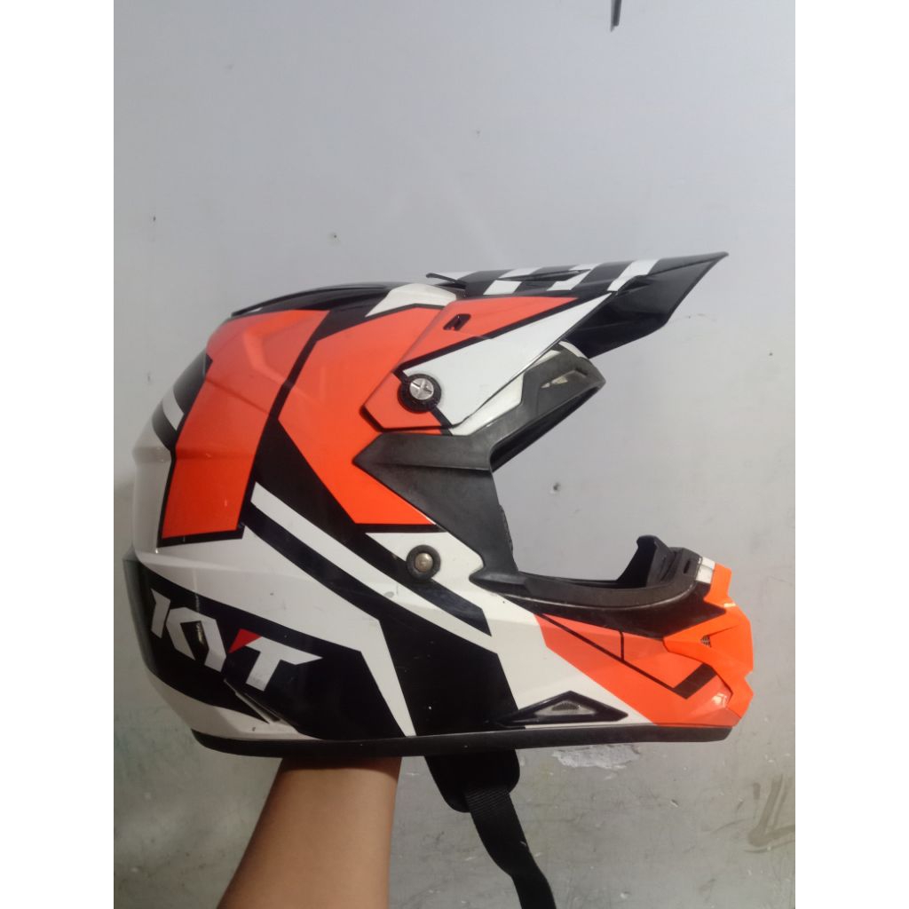 helm kyt cross