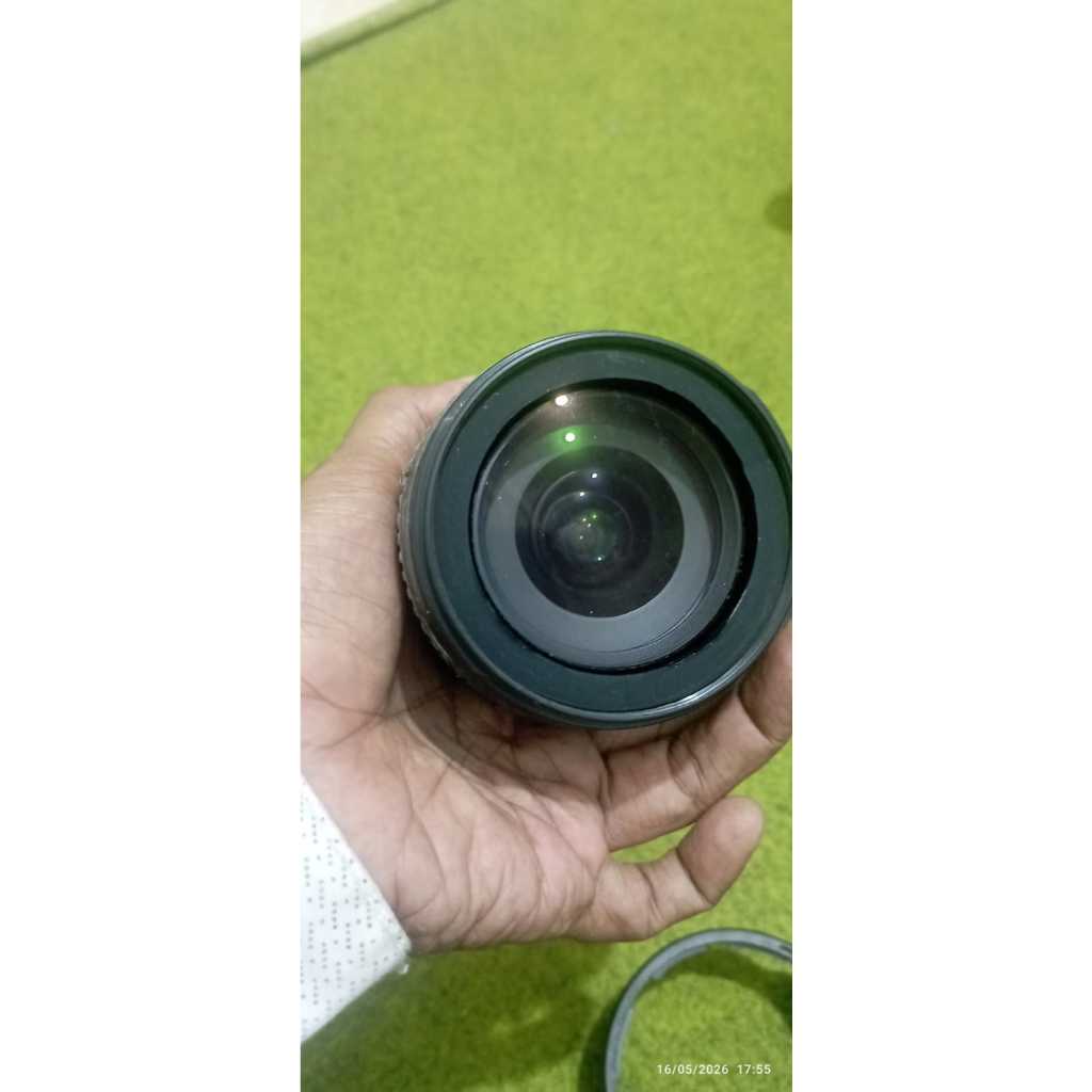 Lensa Nikon 18-105 mm