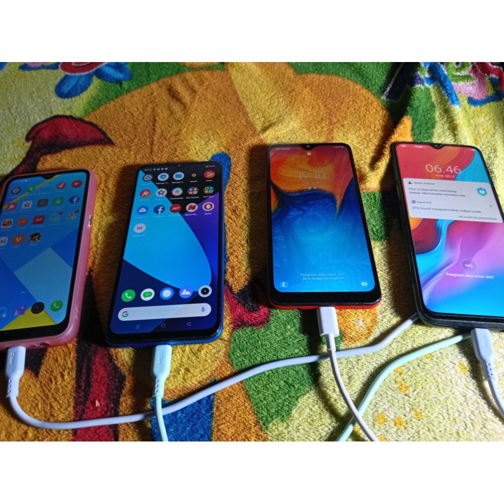 Di jual MURAH HP 4 Paket HP Realme 5  RAM 3, Infinik Hot 9 Play, Realme C2, Samsung Galaxy A20 Siap 