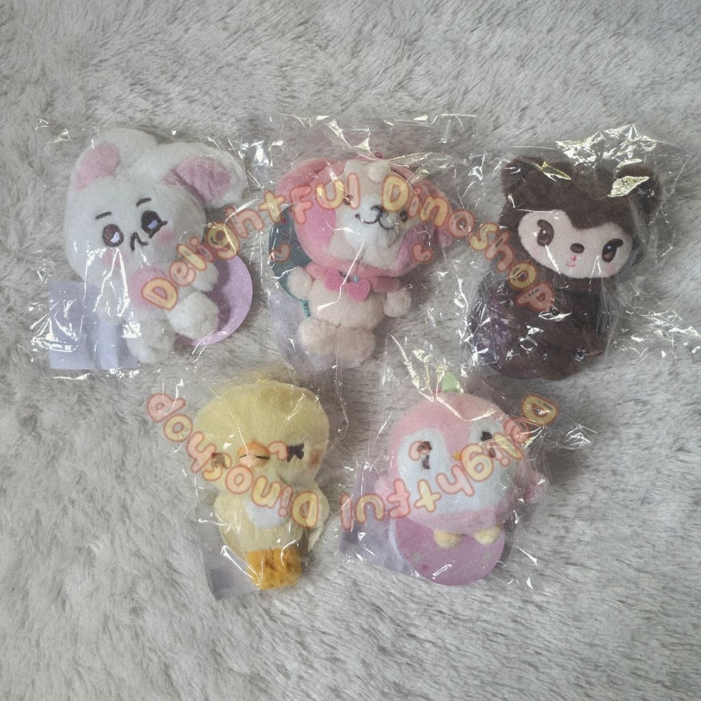 (READY STOCK) EXO OFFICIAL MERCHANDISE EXHORIZON CONCERT MINI KEYRING DOLL SUHO CHANYEOL KAI D.O SEH