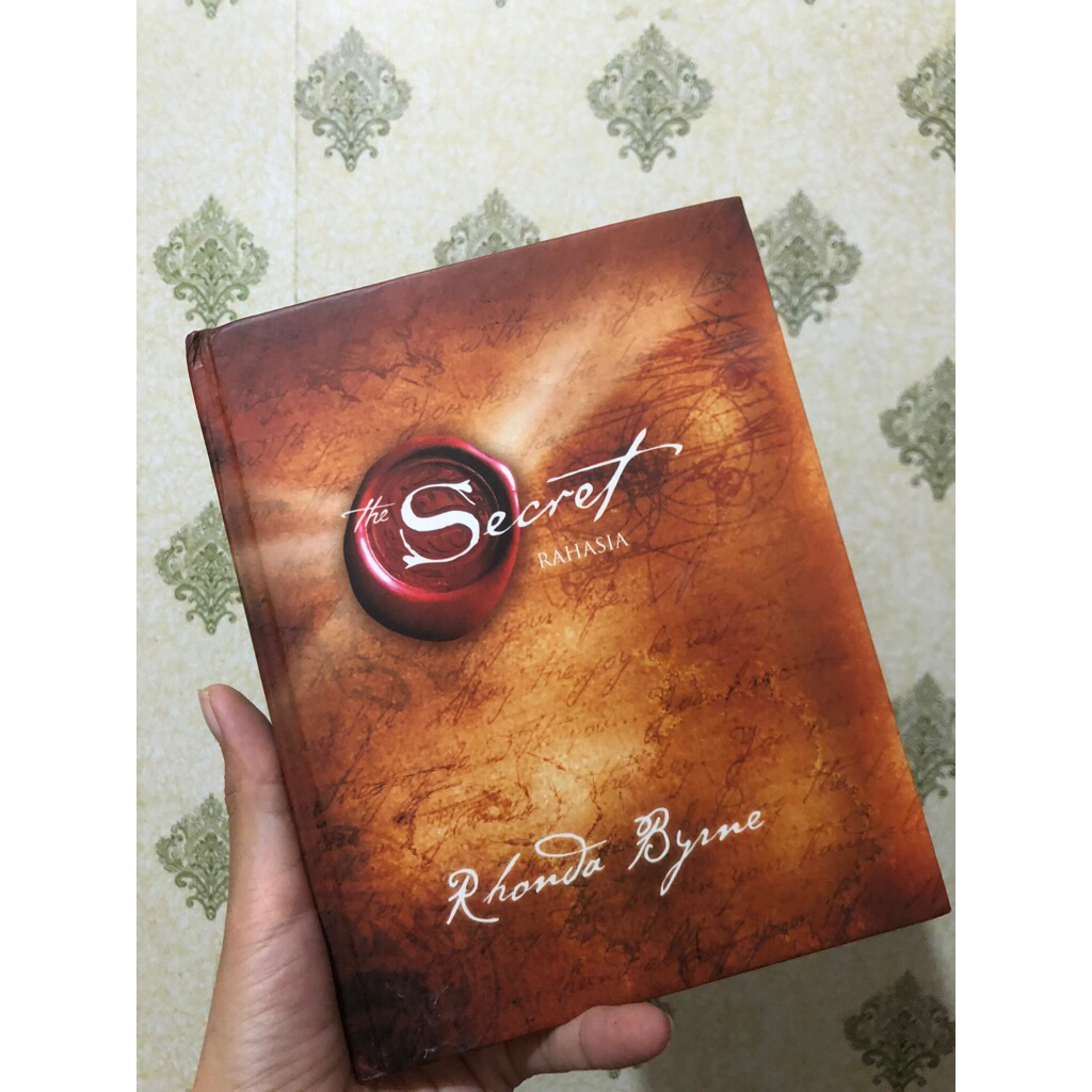 preloved the secret hard cover - heartbreak motel - celebritywedding teruslah bodoh janganpintar