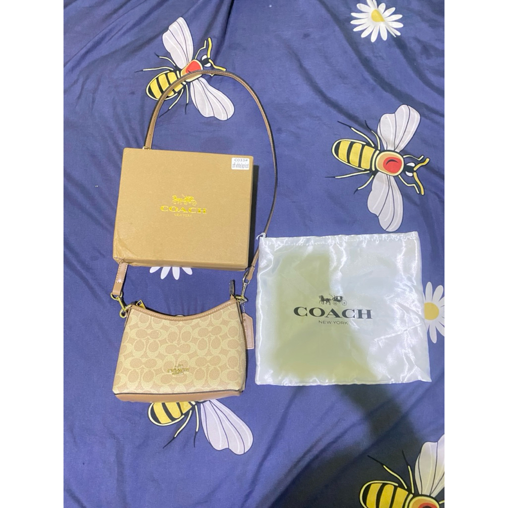 Tas Selempang CoC warna Apricot