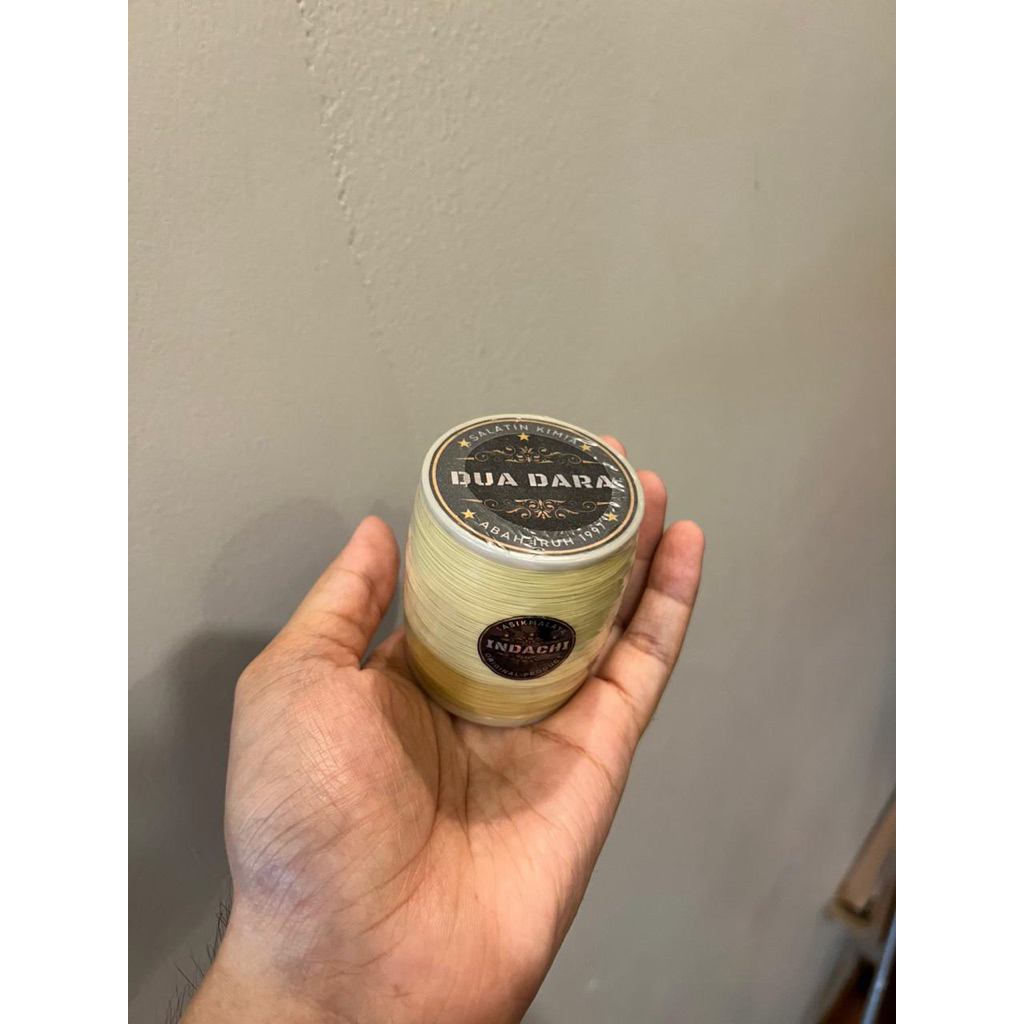 Gelasan Dua dara Indachi