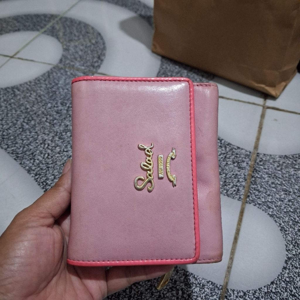Preloved Dompet Salad