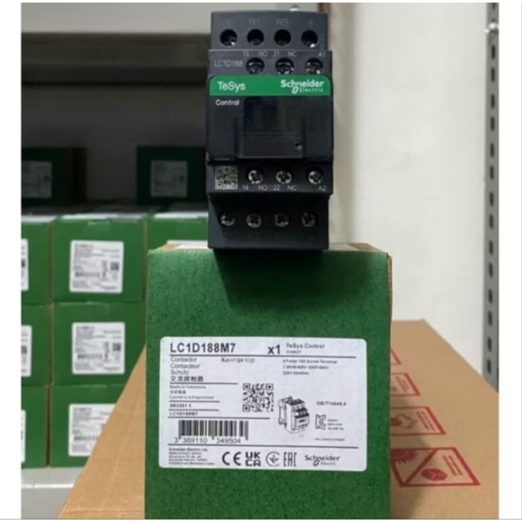 kontaktor Schneider 4 pole 18A LC1D188M7