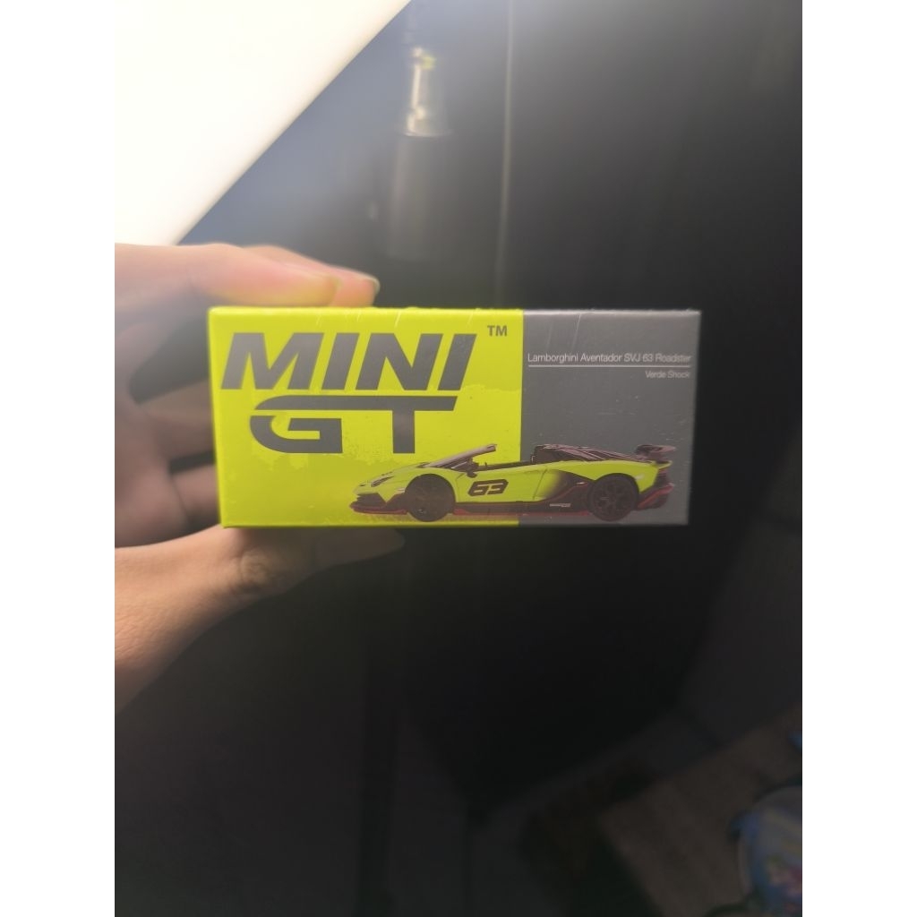 Mini GT Lamborghini Aventador svj Roadster Verde shock