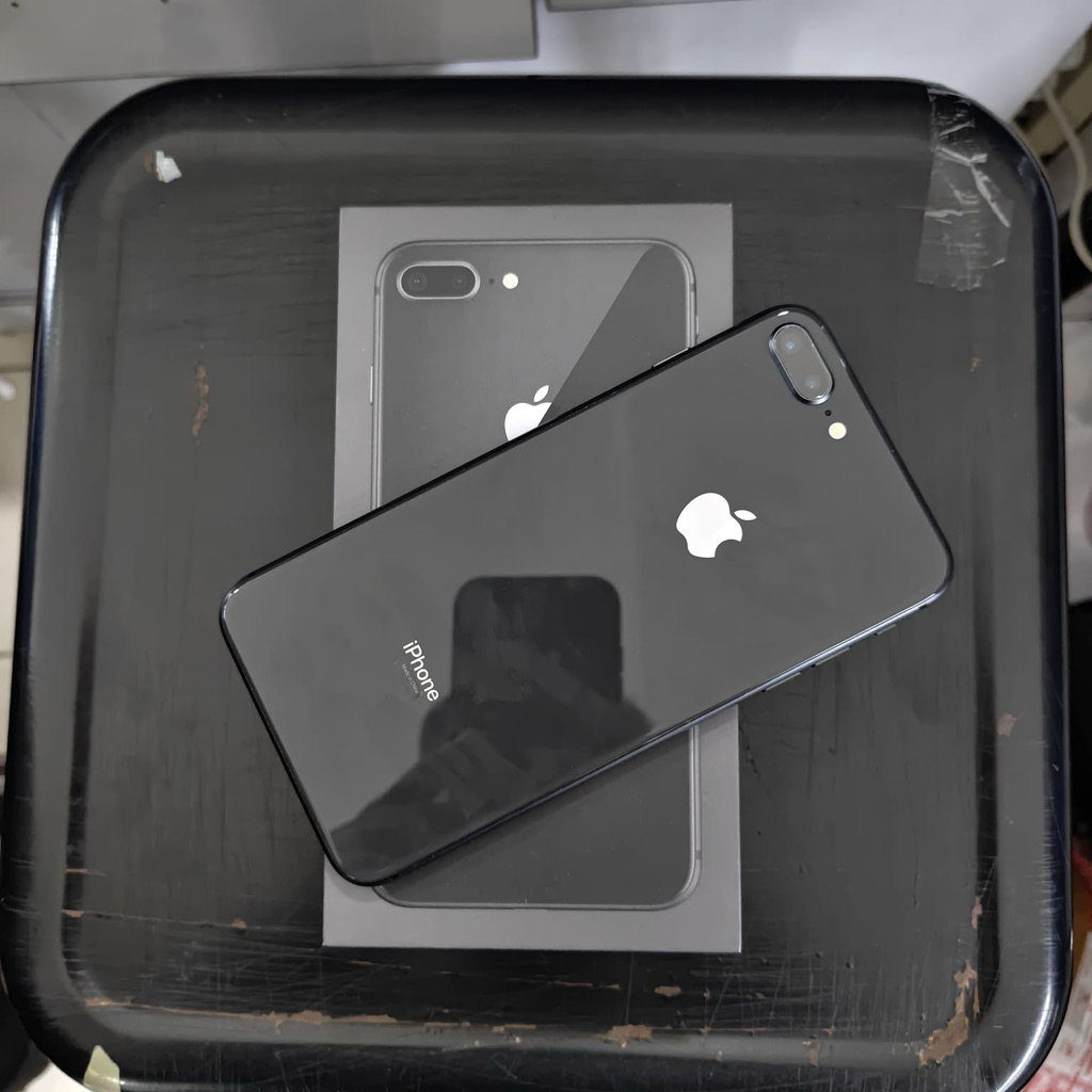 Iphone 8 plus 64gb second resmi ex ibox fullset resmi termurah