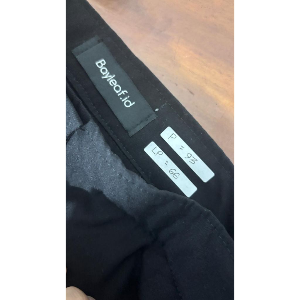 PRELOVED ROK BAYLEAF ID